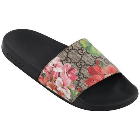 gucci flora slide sandal|scialle gucci blooms.